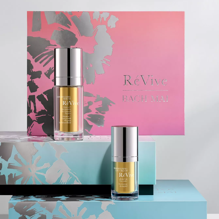 REVIVE圣诞礼盒VC焕亮