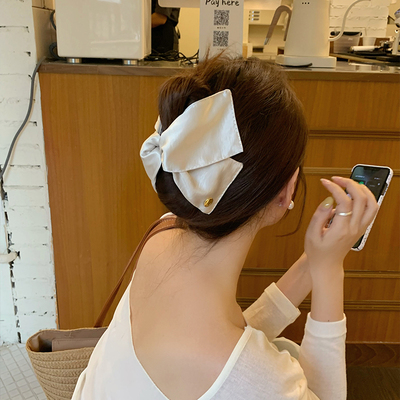 素淡慵懒~金标缎面贝壳三角夹