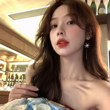 雪花流苏耳环长款2025年新款洋气耳钉耳饰女高级设计感无耳洞耳夹