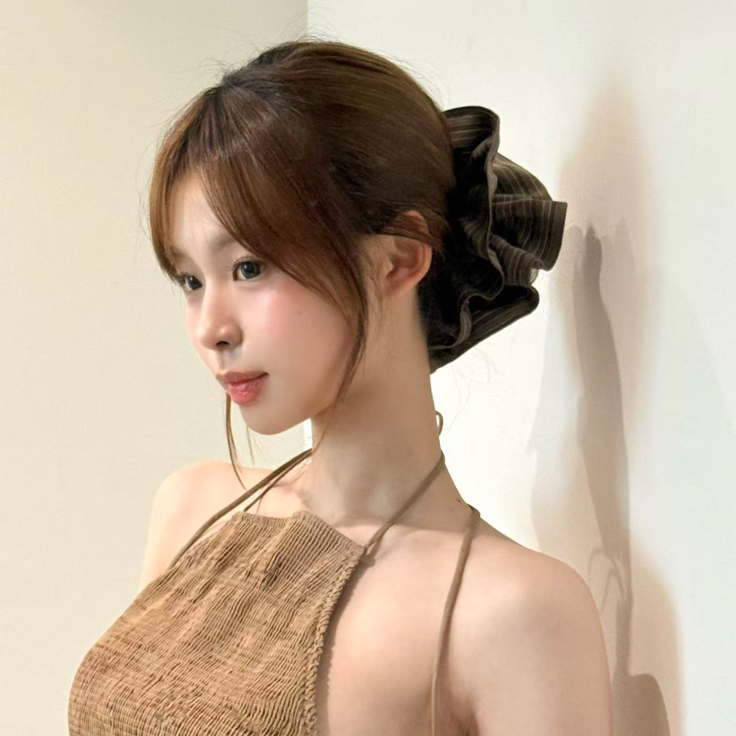 通勤慵懒~咖色条纹大肠发圈