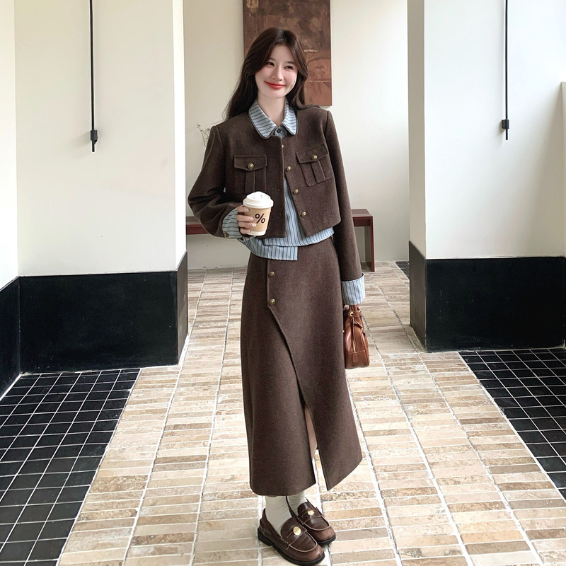 缪系穿搭条纹衬衫毛呢外套半身裙套装女秋冬新款法式高级感三件套,女装套装/套裙,浙宝293