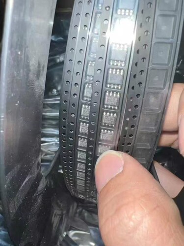 UC2573DTR UC2573DR UC2573D SOP8封装  开关电源控制器芯片IC