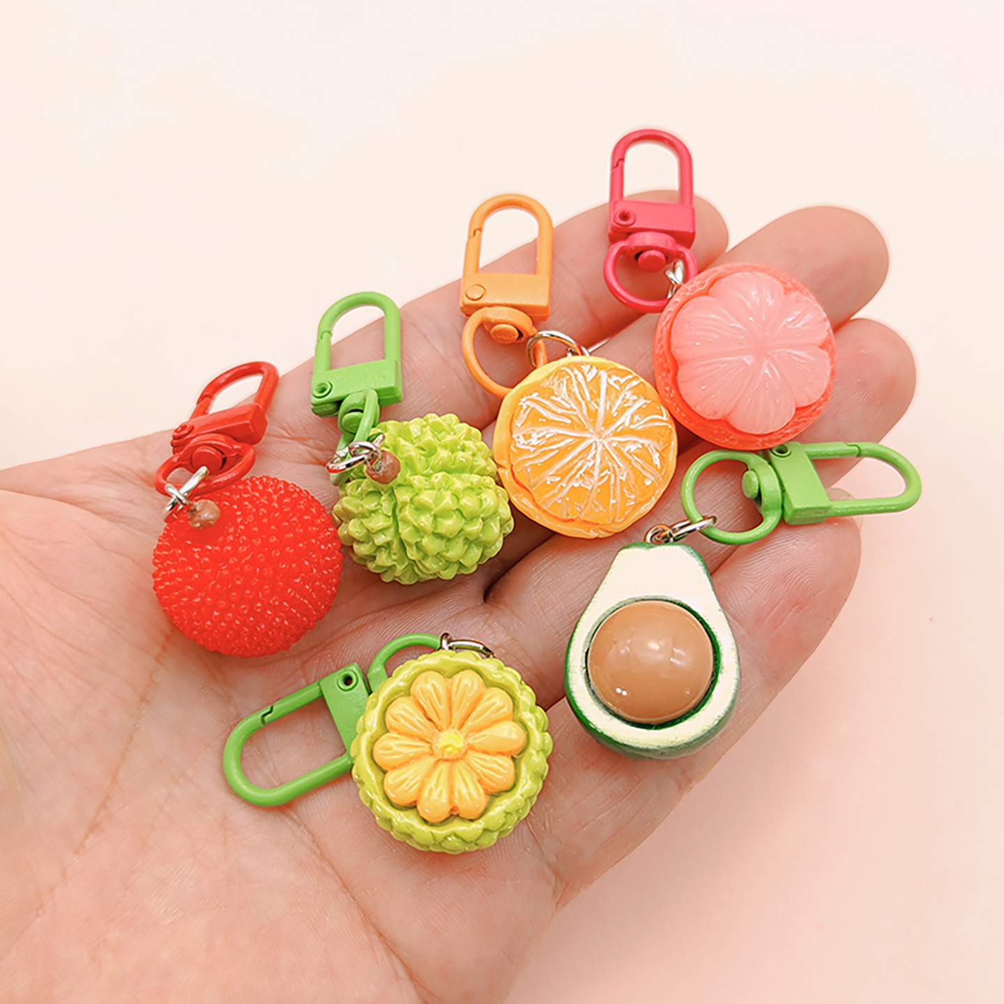 立体仿真可爱树脂钥匙扣闺蜜挂饰书包个性创意饰品水果礼物挂件
