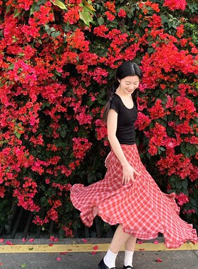 法式复古红色格纹高腰不规则木耳边下摆中长雪纺半裙女2025年夏季