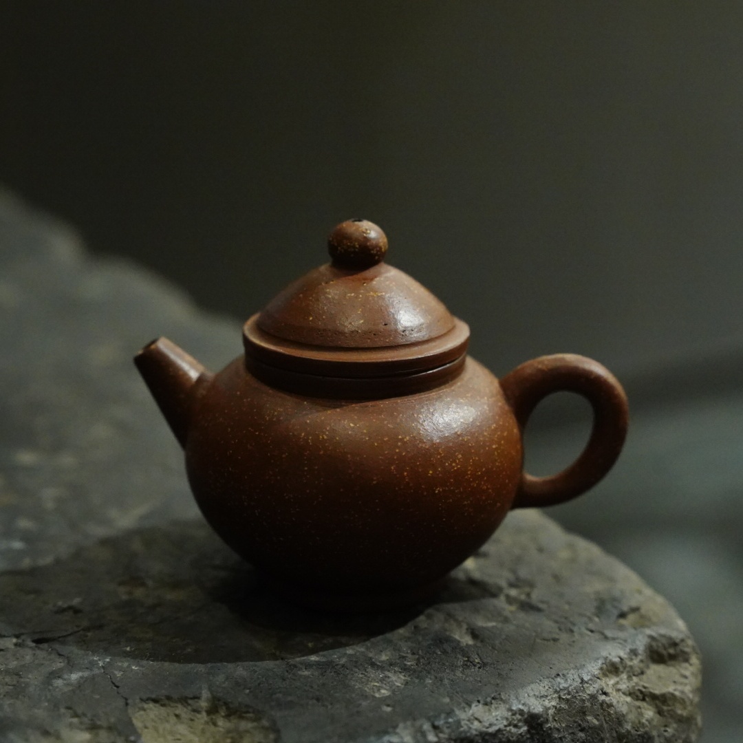 50年代日本回流紫砂壶全手工巨轮珠 原矿老紫泥铺砂小品笠帽款70c