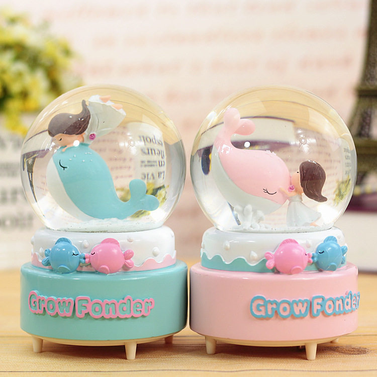 创意海豚飘雪花八音乐盒水晶球浪漫
 送女朋友孩子生日儿童节礼品在类目 家居饰品, 装饰器皿, 音乐盒中 - 来自Buy2taobao.com提供专业的淘宝代购服务