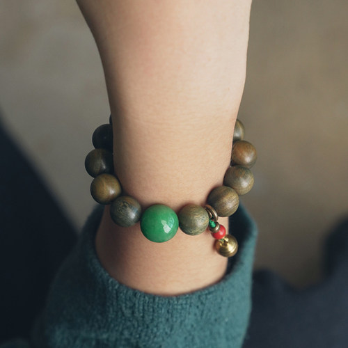 非鱼之家原创设计古风休闲绿檀木