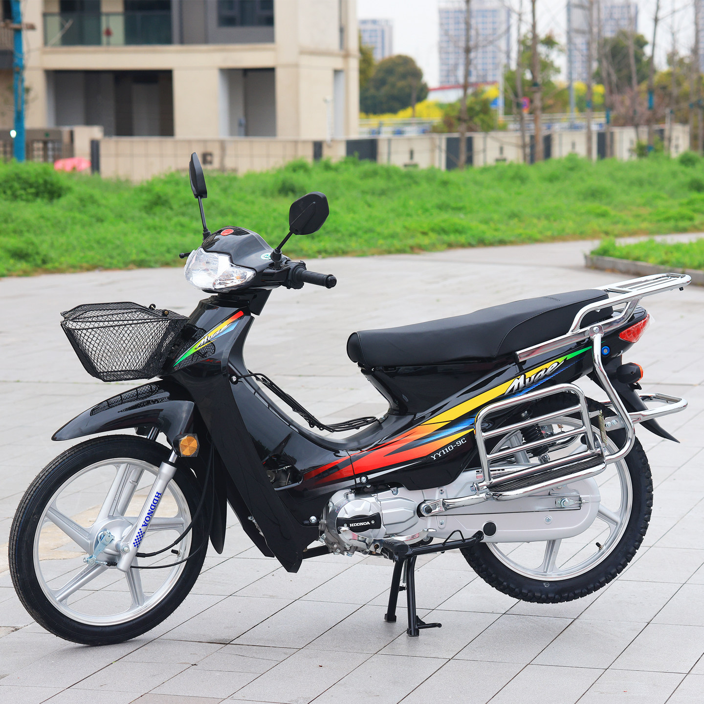 国4电喷泰本款亿鹰125动力男女代步燃油弯梁摩托车可上牌