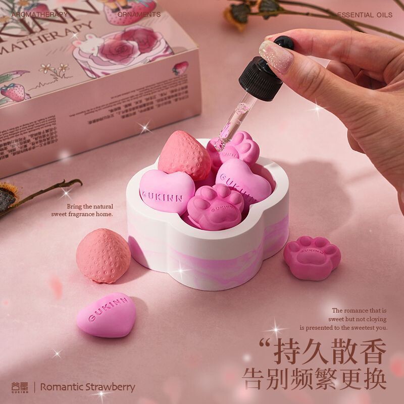 猫爪草莓石膏香薰办公桌卧室扩香