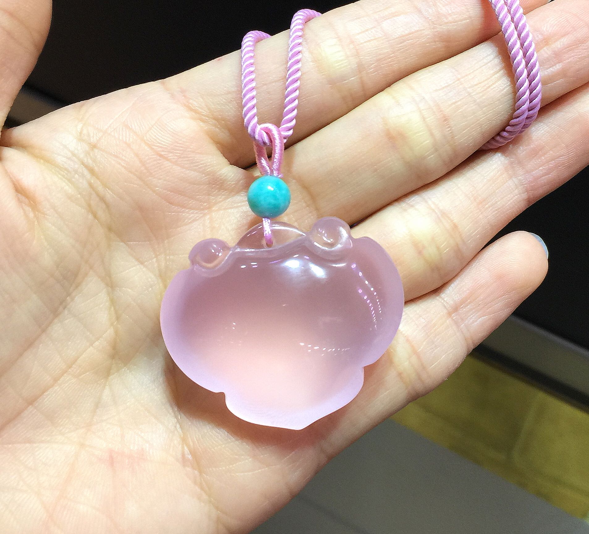 特价纯天然莫桑比克如意项坠吊坠