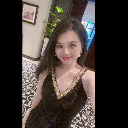 魅鹊定制 【性感小妖精】夏新款轻奢贵气重工钉珠洋气挂脖连衣裙