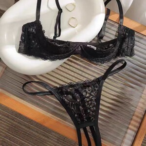 性感蕾丝半杯镂空钢圈上托聚拢辣妹露胸文胸套装