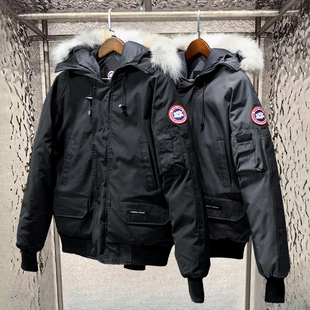 大鹅2025年新款飞行夹克羽绒服男士冬季外套保暖加厚短款休闲连帽