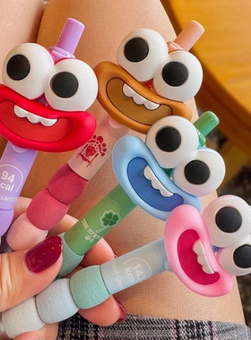 大嘴大眼搞怪玩偶笔高颜值黑色按动中性笔学生