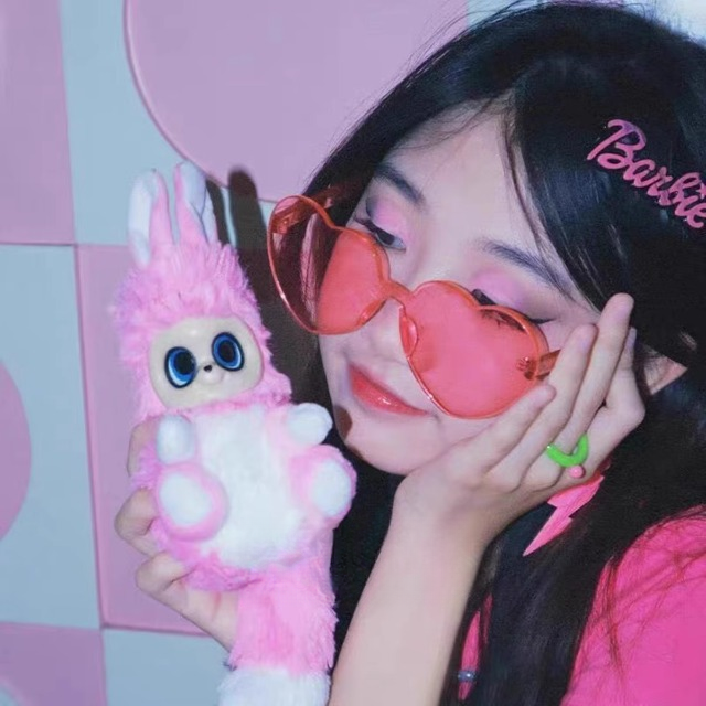 ins网红果冻桃心墨镜女街拍潮人欧美爱心眼镜拍照可爱搞怪太阳镜