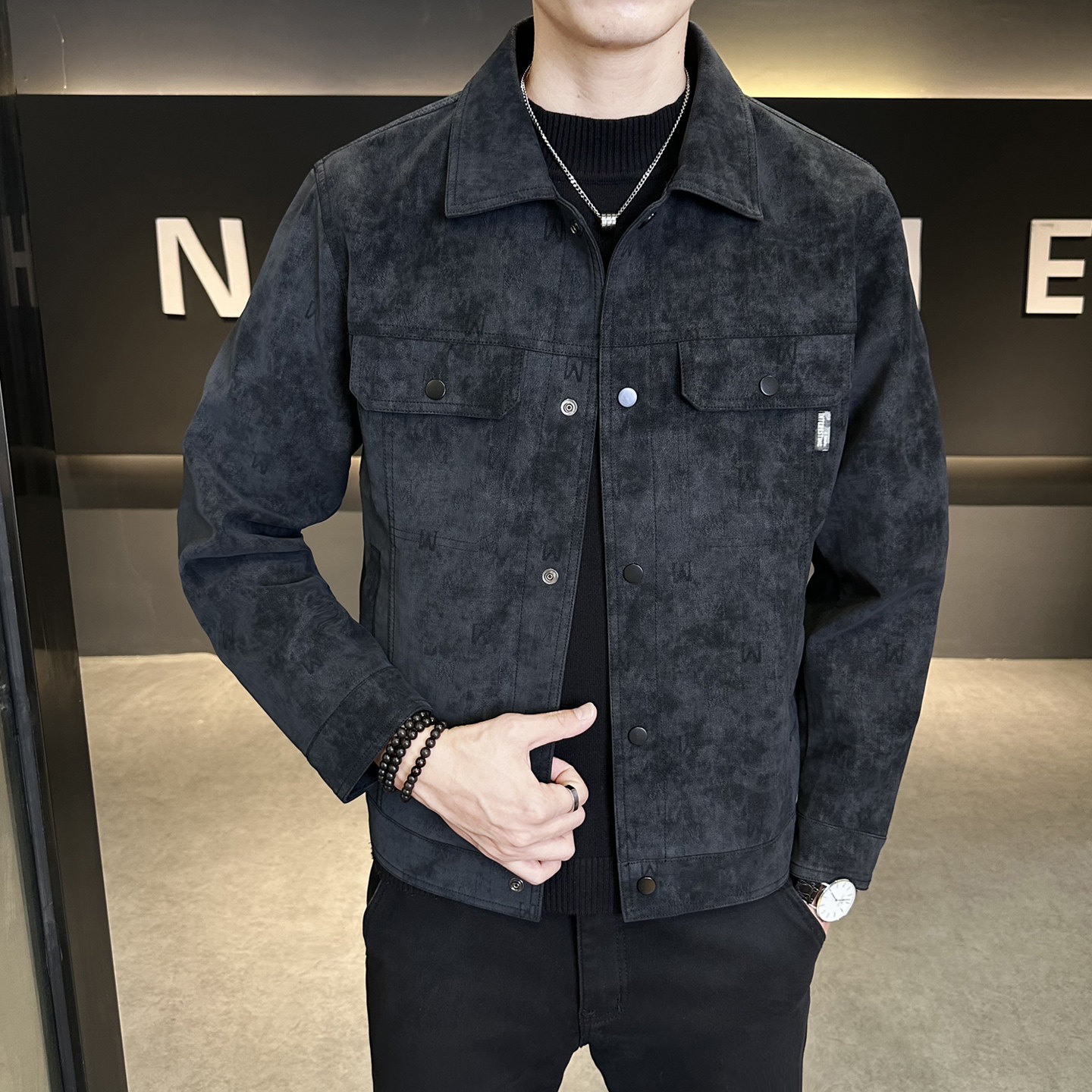 秋冬修身翻领新中式修身皮夹克男