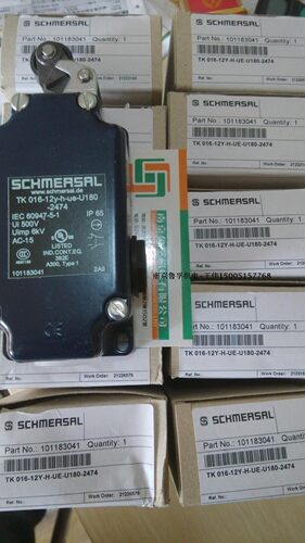 TK016-12Y-H-UE-U180-2474施迈赛限位开关全新原装,
