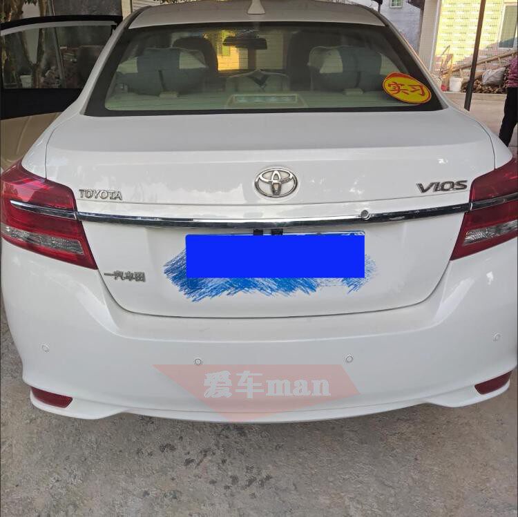 17-22款威驰后饰条后尾门亮条