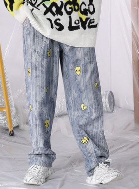 XXGOGO春秋季竖条纹压花卡通绣花宽松直筒裤牛仔裤男女同款牛仔蓝
