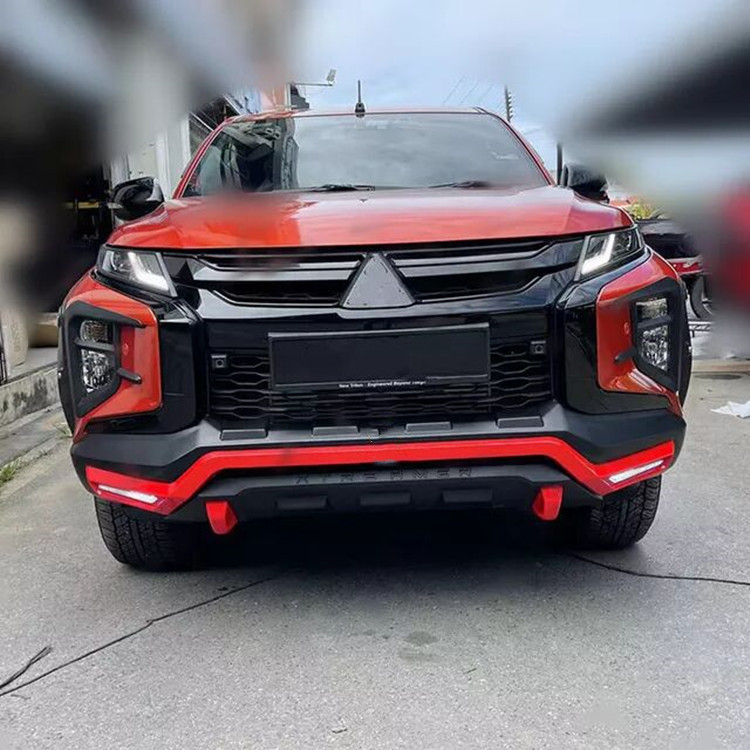 适用于19-23年TRITON L200皮卡改装前杠装饰杠日行灯带转向灯前唇