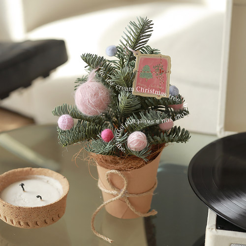 冰淇淋造型迷你圣诞树