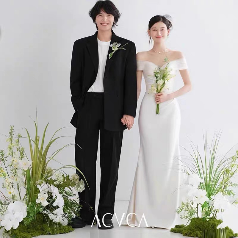 2024韩式婚纱照背景装饰白色仿真花绿植青苔草坪插花婚纱摄影道具