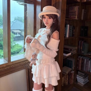 森女系原创想去海边软软心愿温柔白色针织露肩上衣蛋糕裙套装 日系