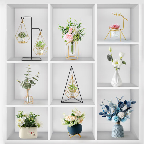 北欧轻奢风客厅玄关酒柜装饰品