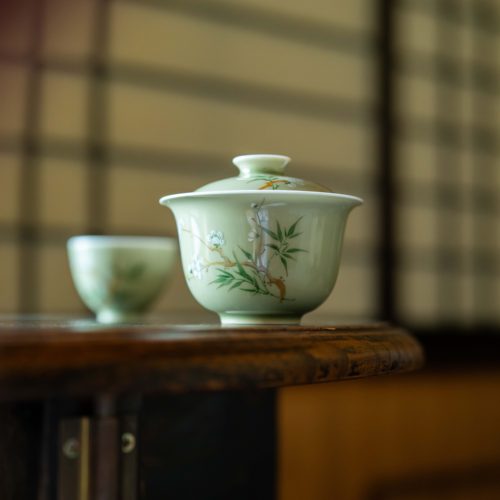 观云听雨粉彩梅竹清影原矿豆青釉陶瓷二才盖碗景德镇主人杯茶杯