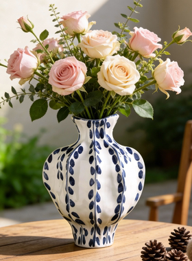 轻奢极简陶瓷花瓶桌面装饰摆件