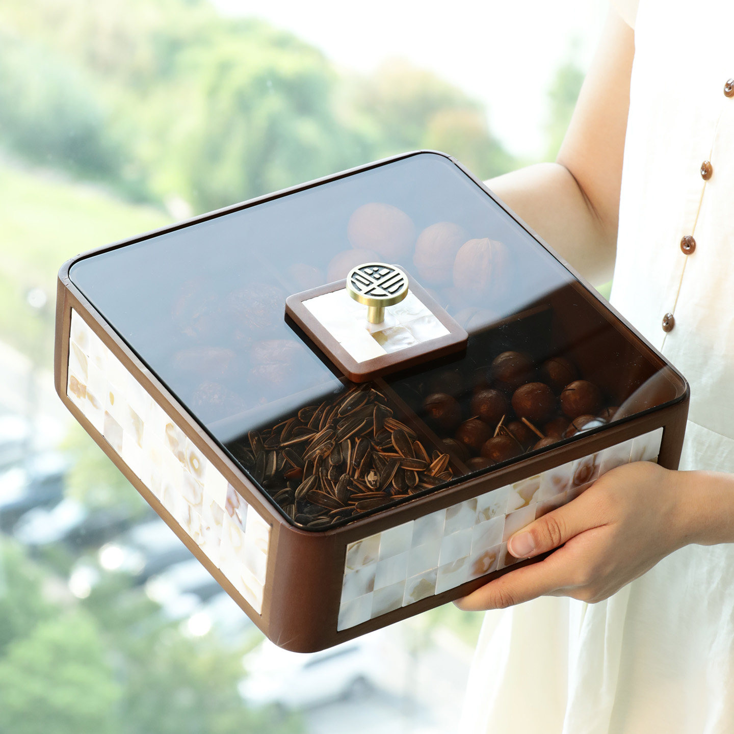 2025新款贝壳干果盒实木果盘客厅茶几家用高端精致高颜值零食收纳