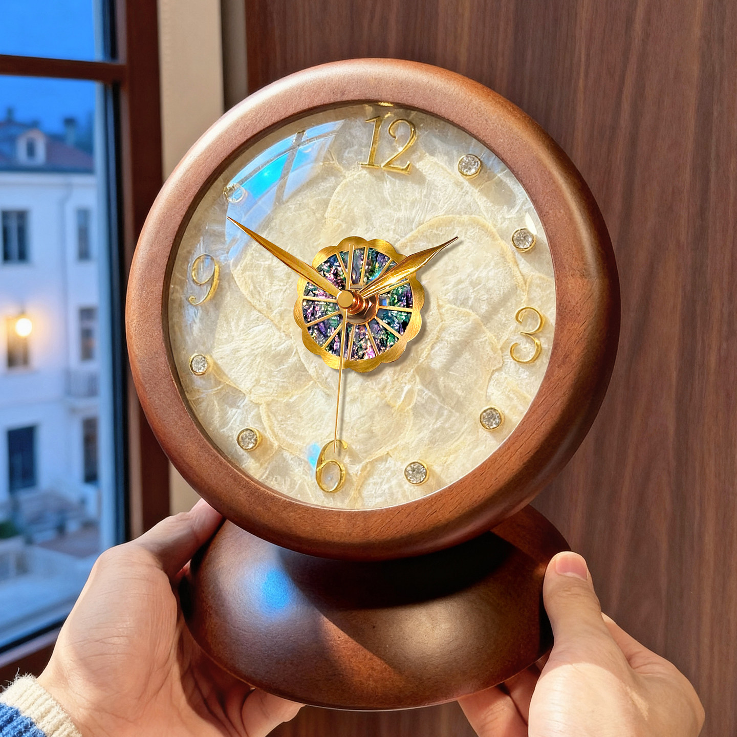 轻奢高级感实木贝壳座钟客厅2025新款时钟摆台式坐钟高端钟表台钟