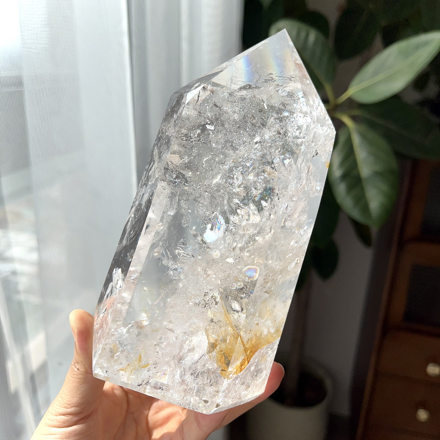 天然喜马白水晶阿赛柱摆件