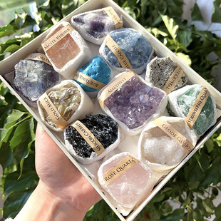 天然水晶矿石套盒粉晶紫晶莹石黄铁矿各款水晶原石水晶标本矿物