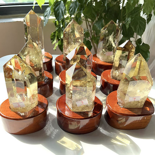 天然精品黄水晶柱子带蓝针