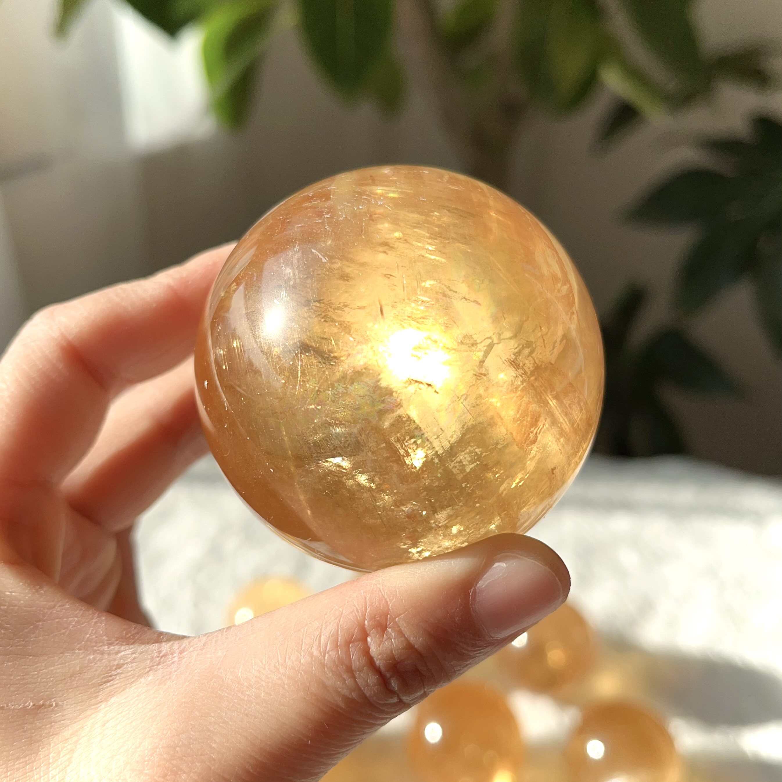 天然冰洲石方解石球摆件