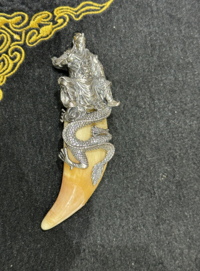 狗牙套镶嵌加工时尚风不含包银