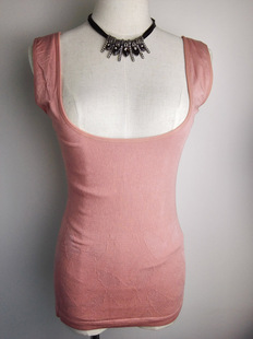 逸莎新款加绒加厚无缝美体女士保暖背心收腹托胸大U领塑身内衣