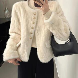 小香风仿水貂绒外套女冬季2024新款高级感气质小个子毛绒短款大衣