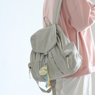 小双肩包2026新款旅行抽绳原创小众书包女轻便大学生上课通勤背包