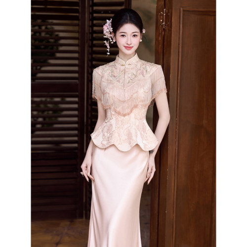 粉色新中式流苏立领订婚礼服裙女