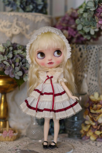 Blythe小布娃衣ob24洋装 套装 纸杯蛋糕 Jadeshine 现货 掉落