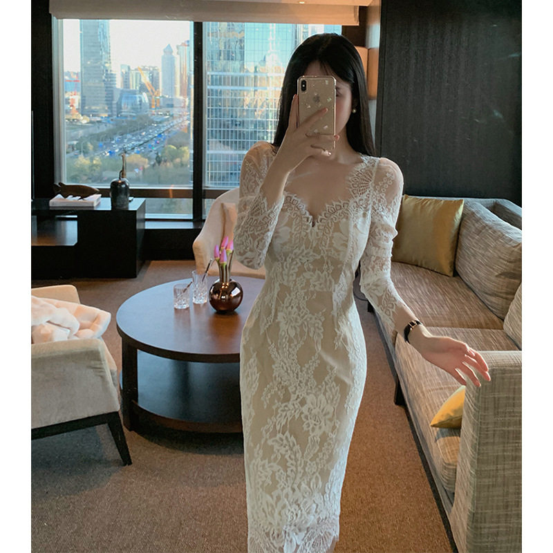 性感深V领花边蕾丝礼服轻奢高端小众级气质名媛晚宴会收腰连衣裙