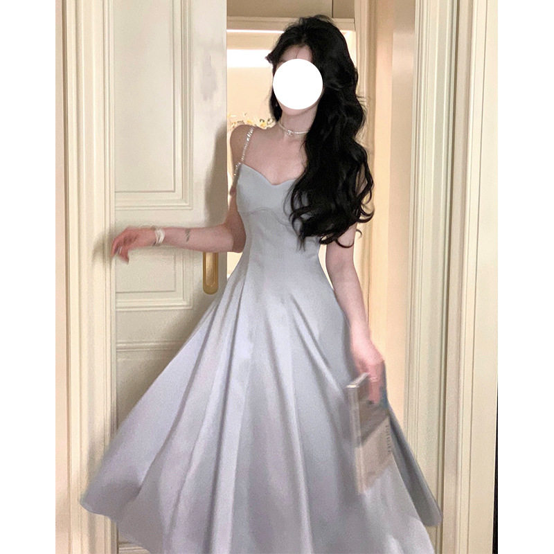 性感V领镶钻吊带露肩背缎面礼服轻奢高端小众级气质晚宴会连衣裙
