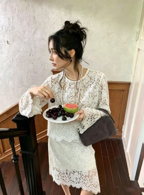 长袖气质轻奢小众蕾丝套装女