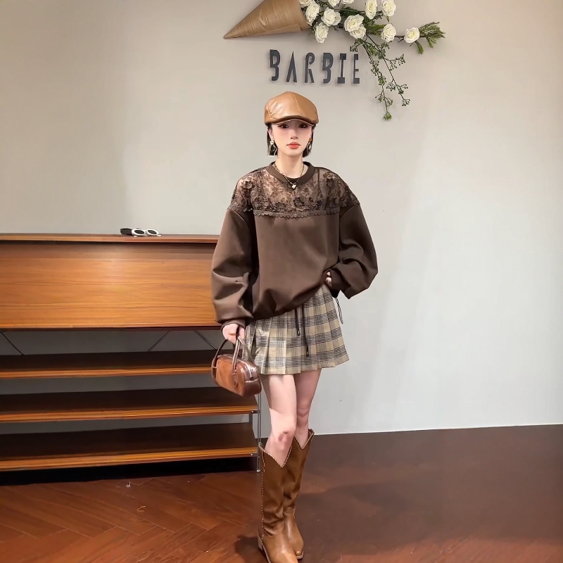 拼接透视网纱刺绣蕾丝圆领长袖卫衣女2025新款秋冬欧洲站时尚外套