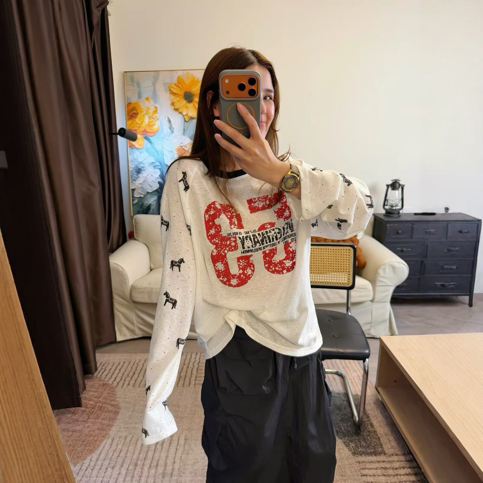 复古红色数字小马印花长袖T恤女