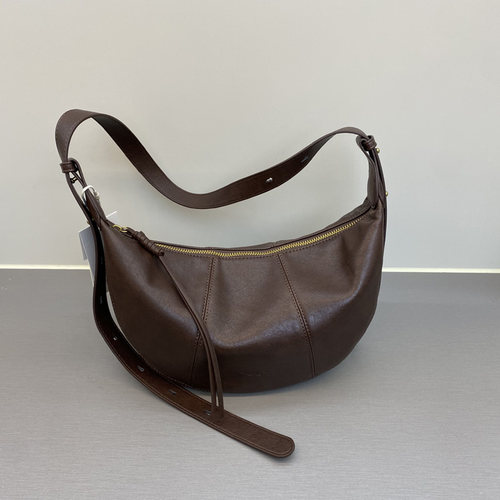 秋冬慵懒风牛角月牙包时尚