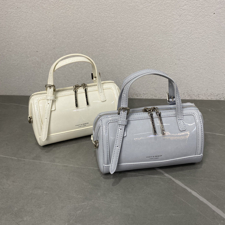 轻奢小众亮皮枕头包时尚百搭手提保龄球包包新款高级感链子斜挎包