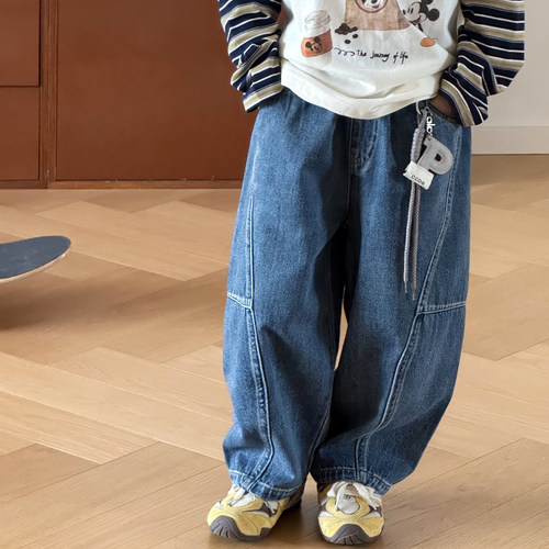 2026男童春季廓形弯刀牛仔裤